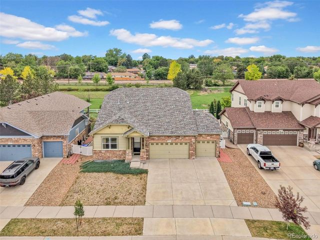 2335 Winding Dr, Longmont, CO 80504