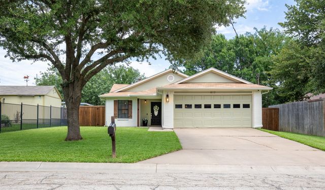 412 Pace Drive, Denton, TX 76209