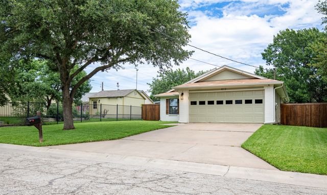 412 Pace Drive, Denton, TX 76209