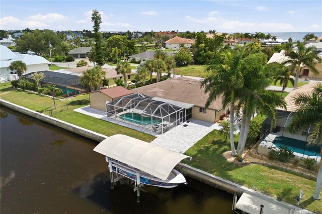 136 SINCLAIR STREET SE, Port Charlotte, FL 33952