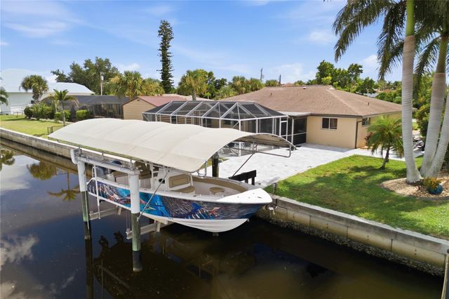 136 SINCLAIR STREET SE, Port Charlotte, FL 33952