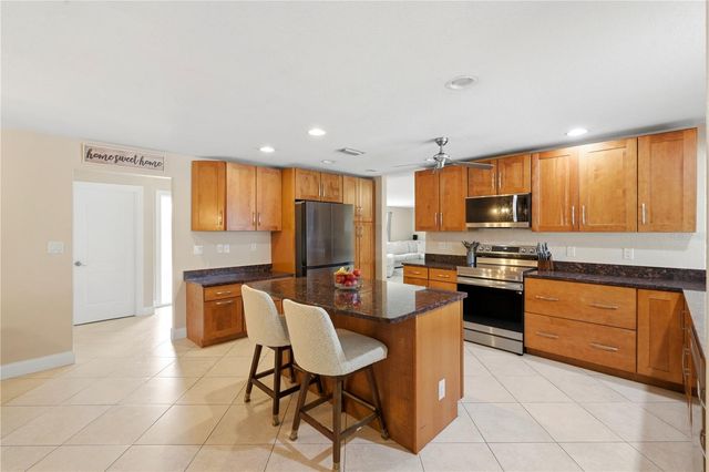136 SINCLAIR STREET SE, Port Charlotte, FL 33952