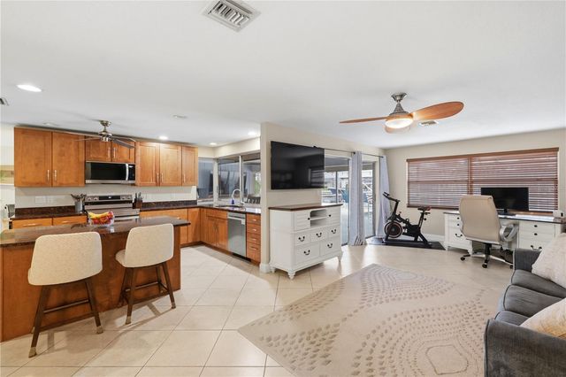 136 SINCLAIR STREET SE, Port Charlotte, FL 33952
