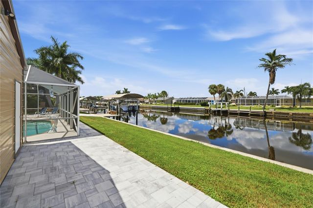 136 SINCLAIR STREET SE, Port Charlotte, FL 33952