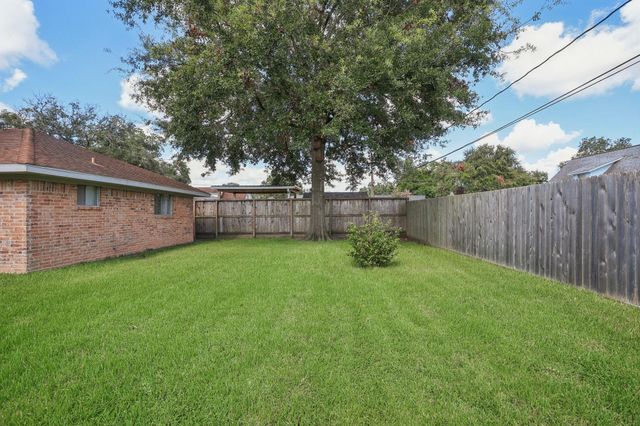 722 Princeton Lane, Deer Park, TX 77536