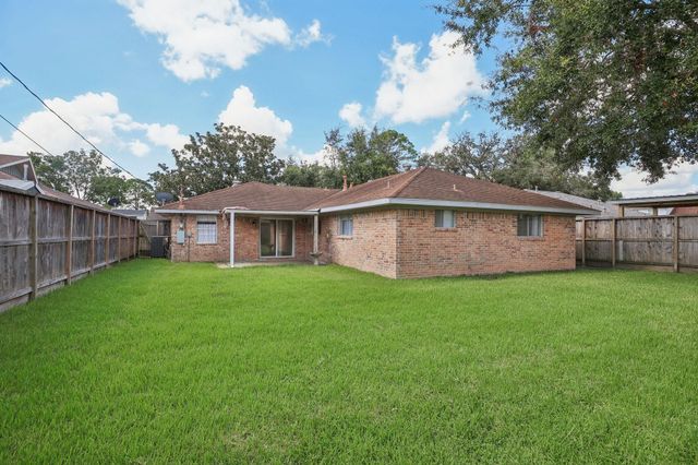 722 Princeton Lane, Deer Park, TX 77536