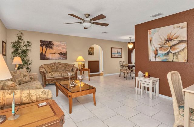 205 EAST TARPON BOULEVARD NW, Port Charlotte, FL 33952