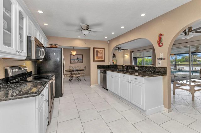 205 EAST TARPON BOULEVARD NW, Port Charlotte, FL 33952