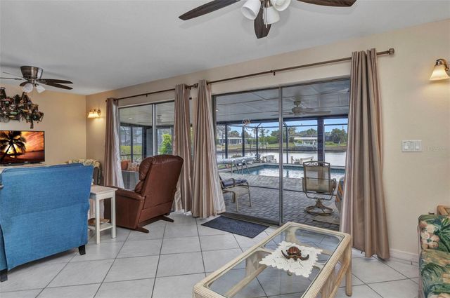 205 EAST TARPON BOULEVARD NW, Port Charlotte, FL 33952