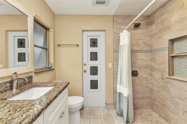 205 EAST TARPON BOULEVARD NW, Port Charlotte, FL 33952