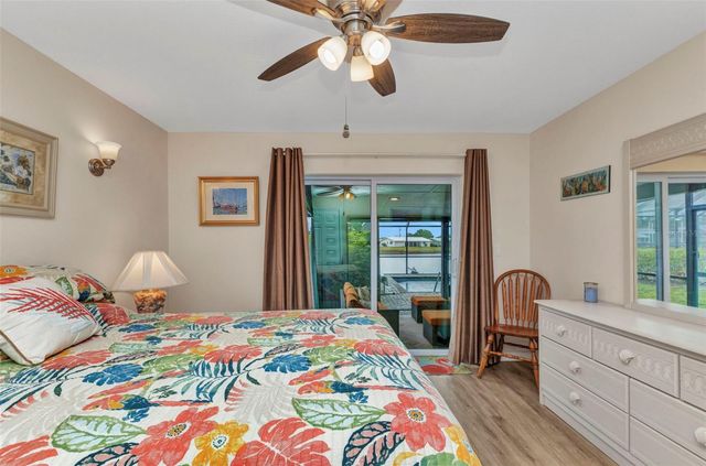 205 EAST TARPON BOULEVARD NW, Port Charlotte, FL 33952