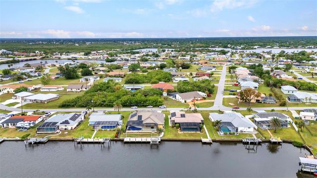 205 EAST TARPON BOULEVARD NW, Port Charlotte, FL 33952