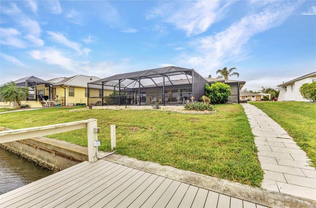 205 EAST TARPON BOULEVARD NW, Port Charlotte, FL 33952