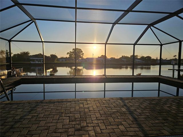 205 EAST TARPON BOULEVARD NW, Port Charlotte, FL 33952