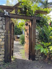 732 NE 87th St 3, Miami, FL 33138