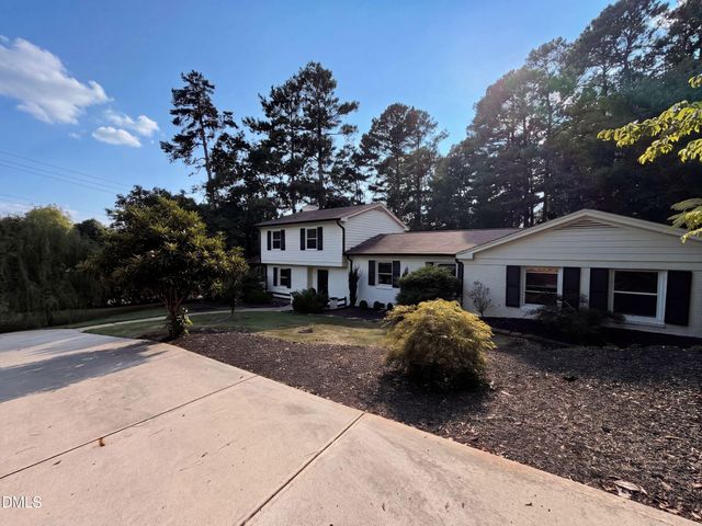 2220 Hillock Drive, Raleigh, NC 27612