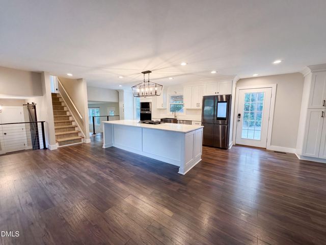2220 Hillock Drive, Raleigh, NC 27612
