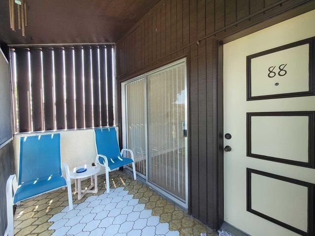 5320 Bosque Lane 88, West Palm Beach, FL 33415