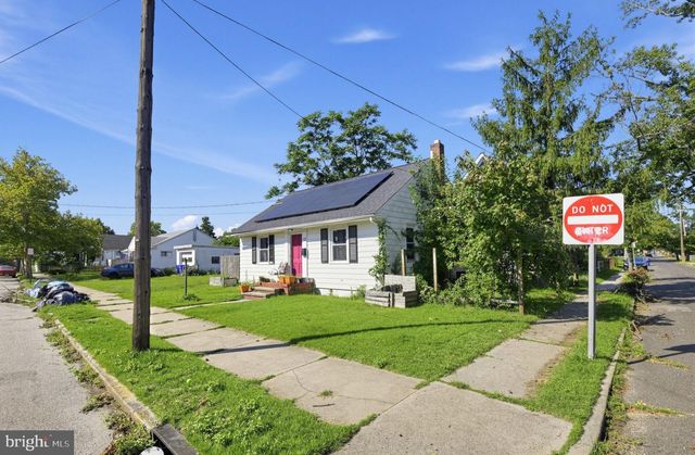 12 N 8TH ST, Millville, NJ 08332