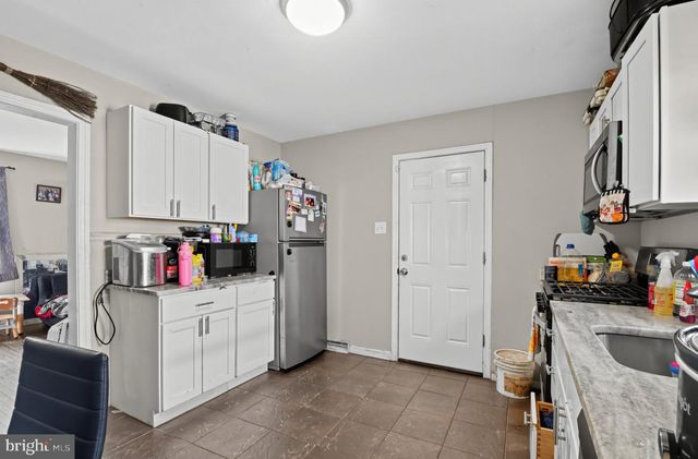 12 N 8TH ST, Millville, NJ 08332