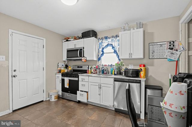12 N 8TH ST, Millville, NJ 08332