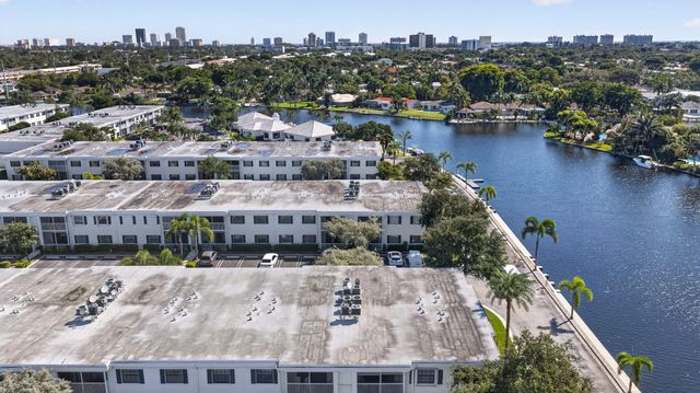 130 Cypress Club Drive 313, Pompano Beach, FL 33060