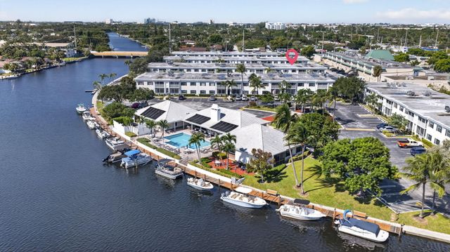 130 Cypress Club Drive 313, Pompano Beach, FL 33060