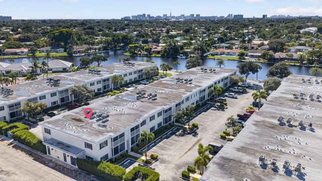 130 Cypress Club Drive 313, Pompano Beach, FL 33060