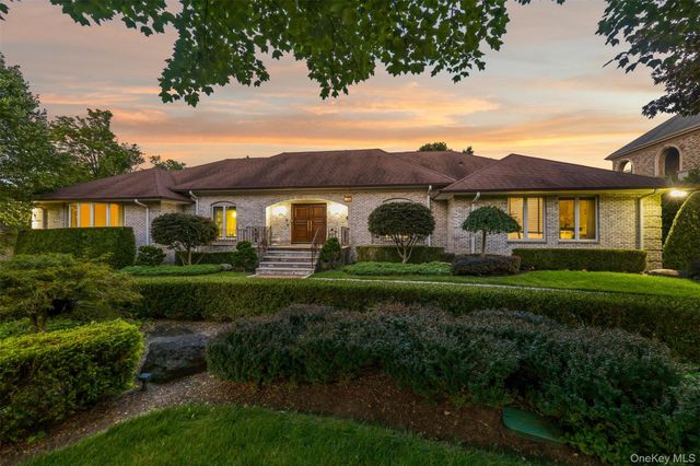 305 S Grandview Avenue, Monsey, NY 10952