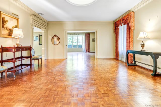 305 S Grandview Avenue, Monsey, NY 10952