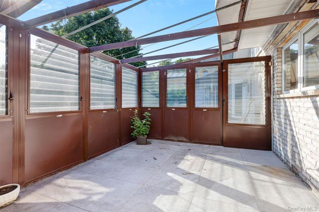 305 S Grandview Avenue, Monsey, NY 10952