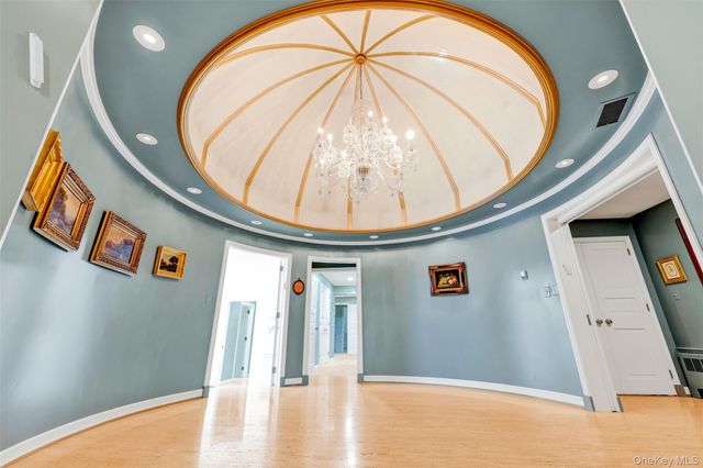 305 S Grandview Avenue, Monsey, NY 10952