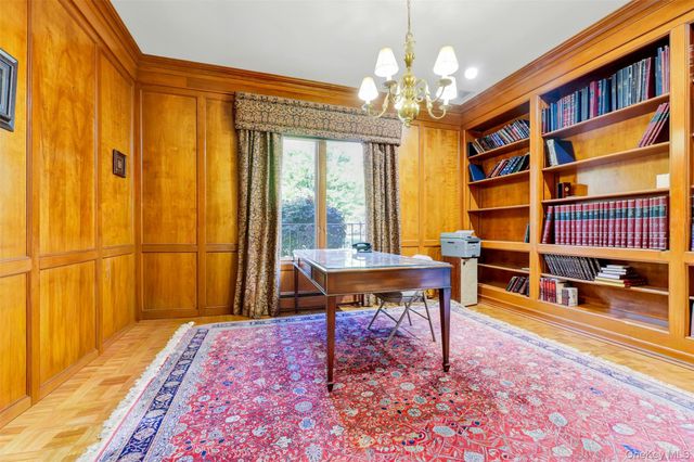 305 S Grandview Avenue, Monsey, NY 10952