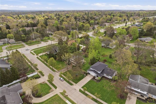 25478 Maidstone Lane, Beachwood, OH 44122