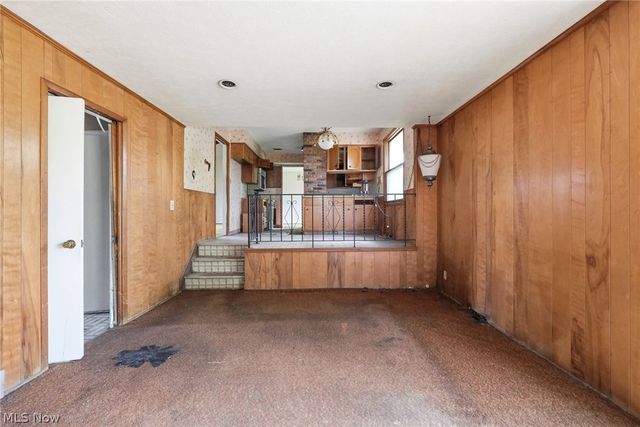 25478 Maidstone Lane, Beachwood, OH 44122
