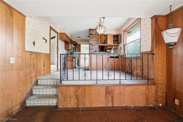 25478 Maidstone Lane, Beachwood, OH 44122