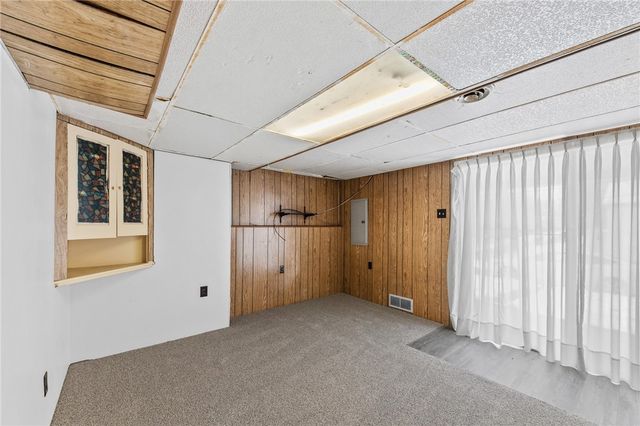 807 Oak St, Monessen, PA 15062