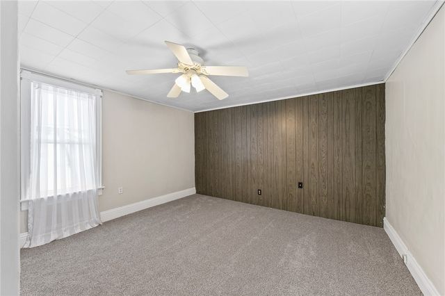 807 Oak St, Monessen, PA 15062