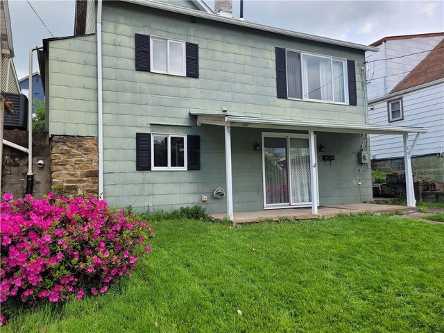 807 Oak St, Monessen, PA 15062