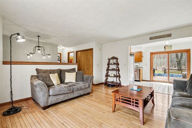 974 E 98th Street, Grant, MI 49327