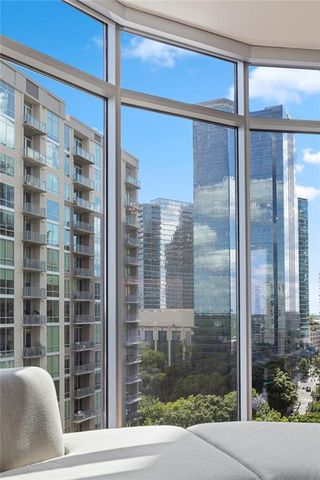 222 12th NE Street 1806, Atlanta, GA 30309