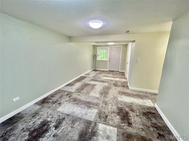 9 Great Oaks Drive, Salem, MO 65560