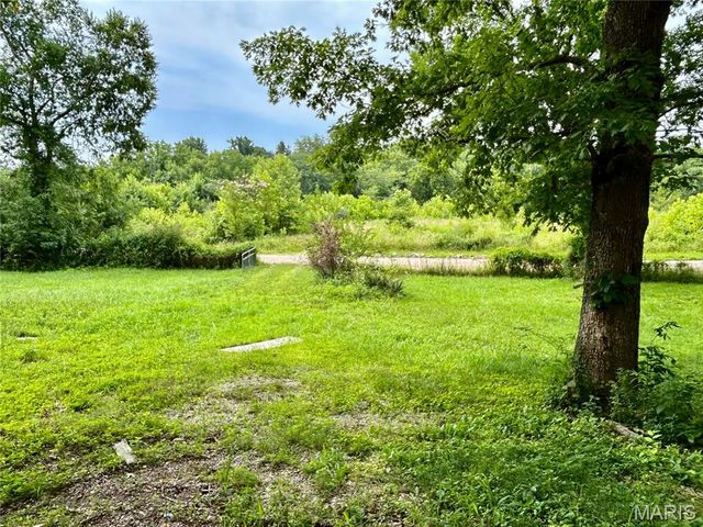 9 Great Oaks Drive, Salem, MO 65560