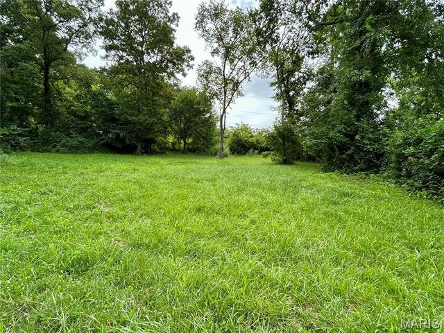 9 Great Oaks Drive, Salem, MO 65560