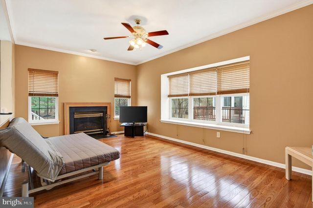 14 WOOD VIEW DR, Mount Laurel, NJ 08054