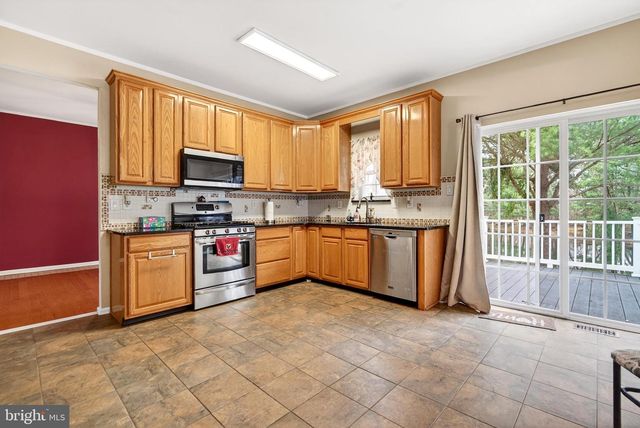 14 WOOD VIEW DR, Mount Laurel, NJ 08054