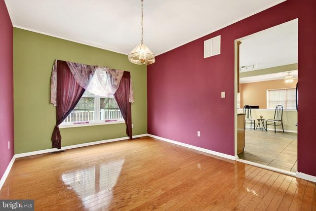 14 WOOD VIEW DR, Mount Laurel, NJ 08054