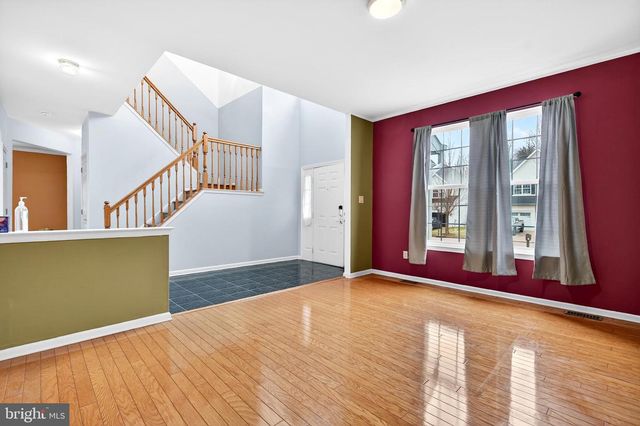 14 WOOD VIEW DR, Mount Laurel, NJ 08054