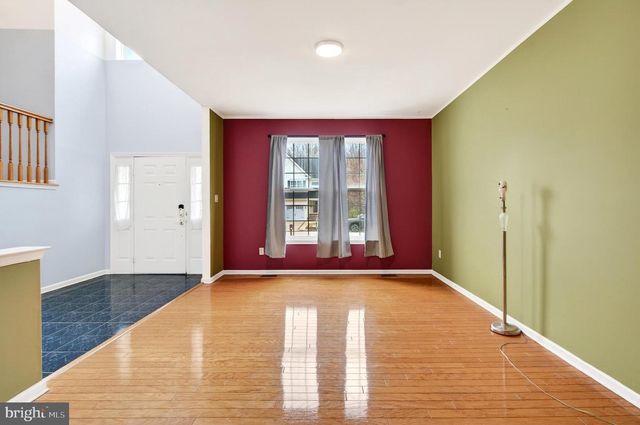 14 WOOD VIEW DR, Mount Laurel, NJ 08054