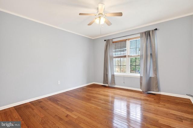 14 WOOD VIEW DR, Mount Laurel, NJ 08054